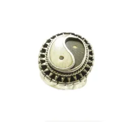 BAM181 Ying Yang 