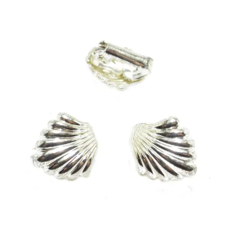 clips d'oreilles vraiment pas chère ,seulement 10.- francs.-bijouxbijoux.ch
